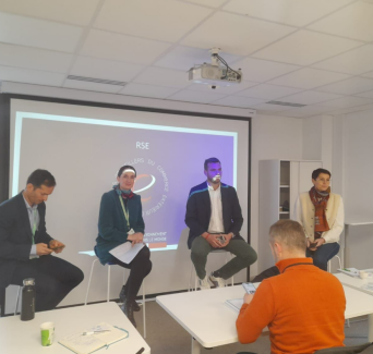 CCE x Schneider - Les enjeux de la RSE 1